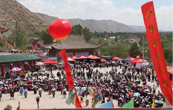 新湟中八景之一 ——扎麻隆凤凰山